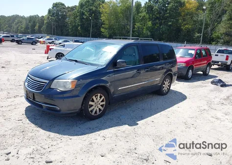 2014 Chrysler Town & Country Touring from USA, damaged, VIN 2C4RC1BGXER439427